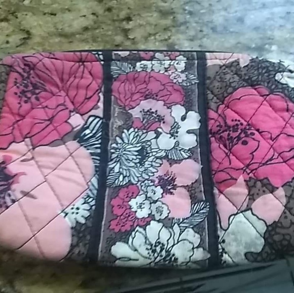 Vera Bradley crossbody purse and make up bag - Picture 8 of 8